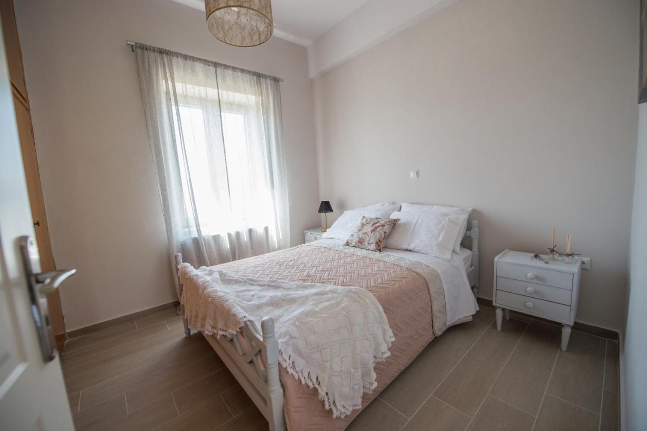 Fotini'S House Apartman Ligurió Kültér fotó